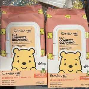 The Crème Shop Winnie the Pooh Vitamin C Complete Cleansing Towelettes - Pink